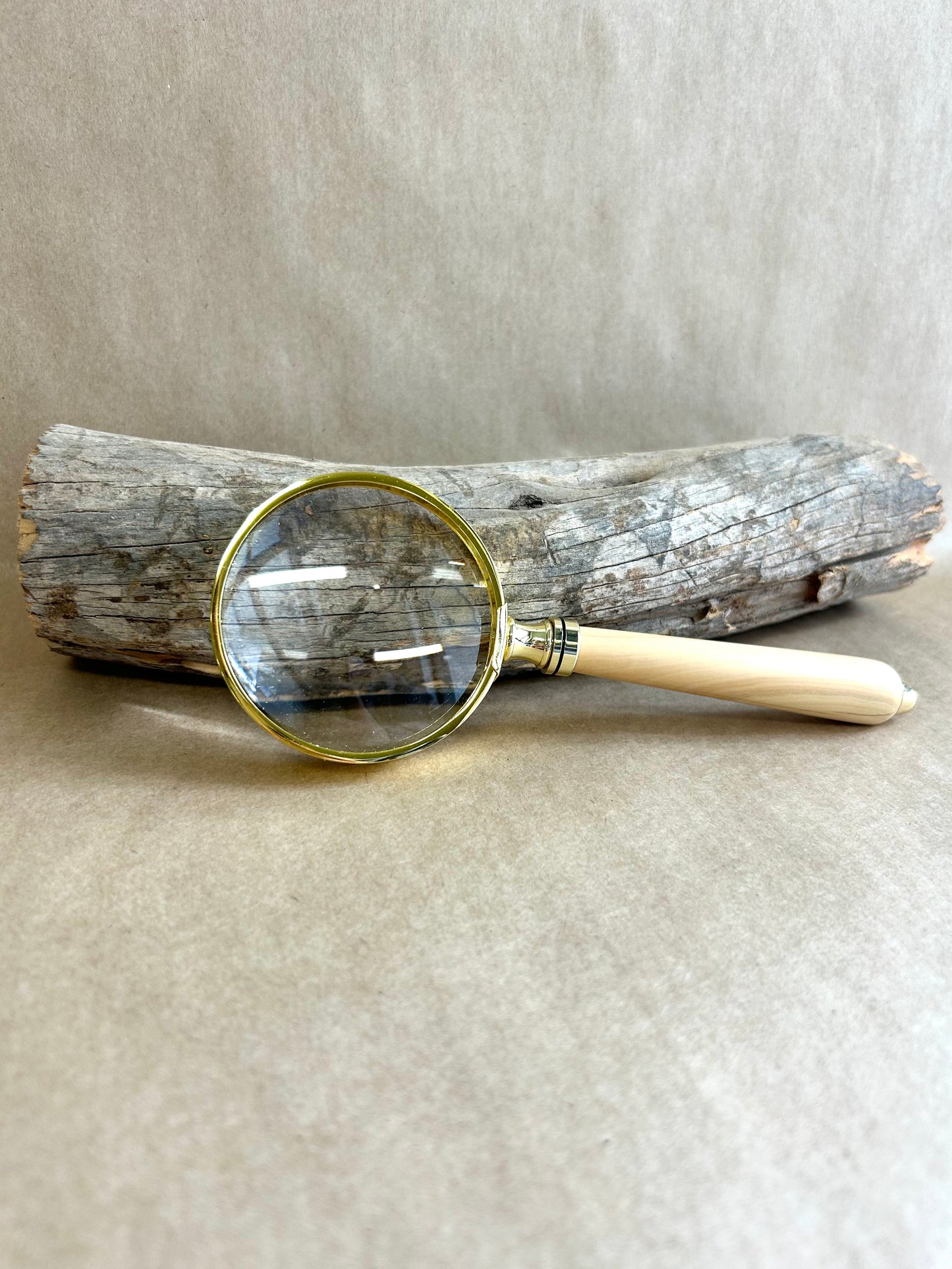 Stuart Henke Sandalwood Magnifying Glass